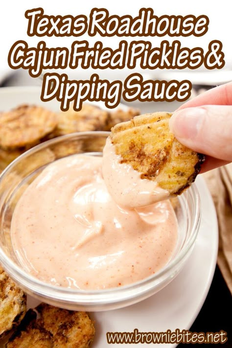 Fried Pickle Sauce Recipe, Fried Pickle Sauce Dips, Fried Pickle Dipping Sauce Recipe, Fried Pickles Dipping Sauce, Sauce For Fried Pickles, Fried Pickle Sauce, Fried Pickle Dipping Sauce, Spicy Fried Pickles, Fried Pickle Dip