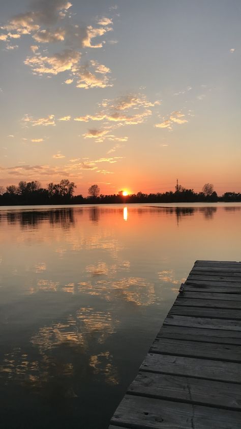 Lake sunset clouds reflecting rippling water Sunset Water Pictures, Water Lake Aesthetic, Lake Asthetic Picture, Sunsets Over Water, Water And Sunset, Sunset On Water, Water Reflection Photography, Sunset Reflection On Water Painting, Sun Reflection On Water