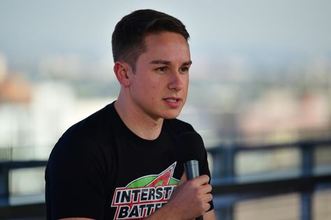 Christopher Bell, Joe Gibbs Racing, Dirt Racing, Track Racing, Dirt Track Racing, Nascar Drivers, Nascar Cup Series, Nascar Cup, Dirt Track