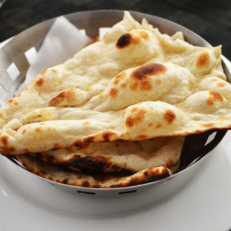 Butter Nan Roti, Butter Non Roti, Butter Nan, Chicken Kadai, Butter Naan Recipe, Easy Naan Recipe, Easy Naan, How To Make Naan, Pane Naan