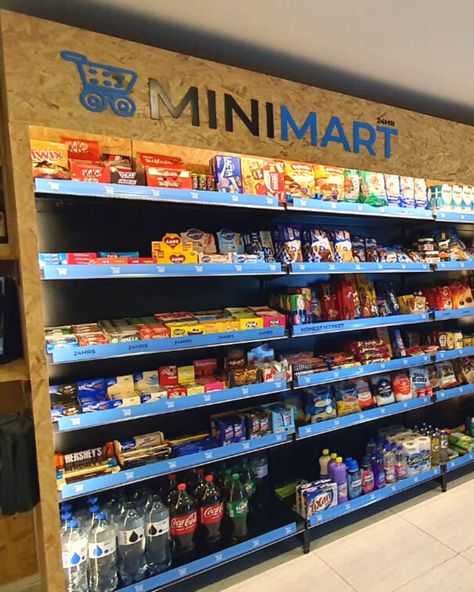 A Minimart é mais ideal para sua empresa ou condomínio? A resposta certa é: para os dois lugares. Indique a Minimart, um mini mercado rápido, fácil e seguro, na sua empresa e no seu condomínio. Você também pode ser um licenciado. Faça aquele coffe break ou o lanchinho da madrugada, pois a Minimart é 24hrs, estão em um só lugar! . 🛒 Tenha uma MINIMART em seu condomínio! Indique ⤵ 📲(11) 96957-6980 . . 💻saiba mais em: minimart@minimart24hrs.com.br Mini Store Ideas, Mini Market Store Ideas, Rak Display, Own Business Ideas, Mini Mart, Market Store, Grocery Store Design, Retail Store Interior Design, Mini Store