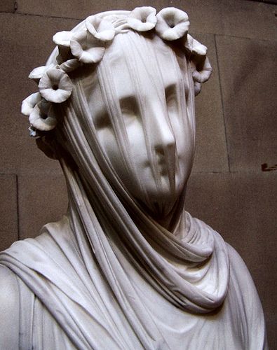 A veil made out of marble: the Veiled Vestal Virgin by Raffaele Monti. Veiled Vestal, Antonio Corradini, 19th Century Sculpture, Vestal Virgin, Duke Of Devonshire, Wedding Veils Headpieces, Lorenzo Bernini, Statue Tattoo, Istoria Artei