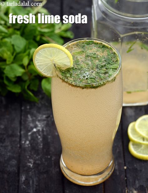 Fresh Lime Soda, Lemon Soda Recipe, Lime Lemonade, Float Recipes, Lemon Soda, Sweet Lime, Soda Drink, Soda Recipe, Lime Soda