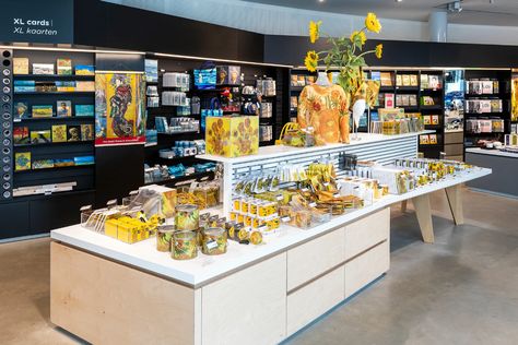 Museum Shop and Online Store - Van Gogh Museum Van Gogh Exhibit, Museum Souvenir Shop, Hyogo Prefectural Museum Of Art, Museum Gift Shop, Can Gogh Museum Amsterdam, Retail Fixtures, Van Gogh Museum, Museum Shop, Online Shopping Stores