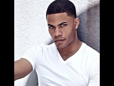 Jordan Calloway, Chiseled Jawline, Flipagram Instagram, Black Actors, Cute Black Guys, Male Character, Black Lightning, Cute Actors