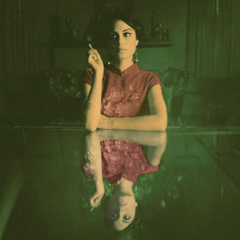 photos by Neil Krug: everyday_i_show Neil Krug, Nathalie Kelley, Film Ideas, Vintage Lifestyle, Retro Photography, Women Photography, Black And White Portraits, People Photography, Photo Shoot Ideas