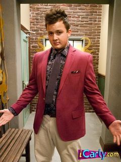 Gibby!!! Gibby Icarly, Icarly Cast, Funny Couple Poses, Icarly And Victorious, Sam & Cat, Jennette Mccurdy, Kid N Teenagers, Kids Choice Award, Online Friends