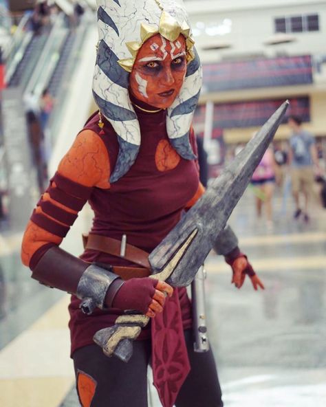 #throwback to 2017 for a Mortis Ahsoka appreciation post! This arc remains one of my absolute favorites in any of the animated shows 😈… Clone Wars Cosplay, Ahsoka Clone Wars, Ahsoka Cosplay, Animated Shows, Ashoka Tano, Star Wars Costumes, Galaxy's Edge, Ahsoka Tano, Appreciation Post