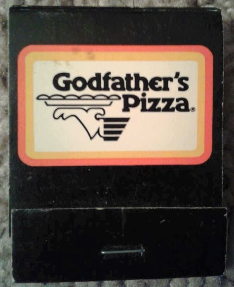 Godfathers Pizza, Retro Pizza, Vintage Pizza, Pizza Parlor, Vintage Restaurant, Barbie Dream House, The Godfather, Kitchen Items, Vintage Kitchen