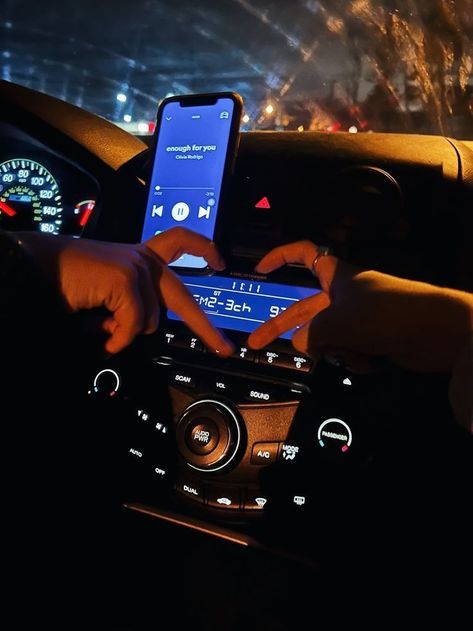 Car Aesthetic Playlist Cover, Car Playlist Aesthetic, Car Rides Aesthetic Friends, Jamming In The Car Aesthetic, Car Night Ride Aesthetic, Car Talks Aesthetic, Car Rides Snap, Car Vibes Playlist Cover, Manual Car Aesthetic