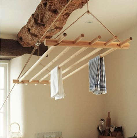 For hang or air drying clothes! credit: Garden Trading [http://www.gardentrading.co.uk/store/product_details.vc?productId=1900=144] Diy Lavanderia, Laundry Room Hacks, Drying Room, Laundry Rack, Farmhouse Laundry, Farmhouse Laundry Room, Laundry Drying, Laundry Room Diy, Diy Laundry