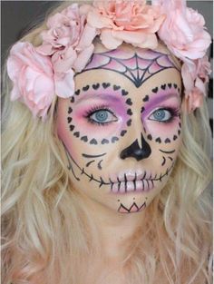 50 Halloween Best Calaveras Makeup Sugar Skull Ideas for Women (6) Makijaż Sugar Skull, Sugar Skull Face Paint, Make Up Diy, Skull Face Paint, Sugar Skull Costume, Halloween Make-up Looks, Halloweenský Makeup, Den Mrtvých, Sugar Skull Face