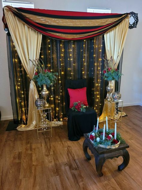 Yemeni Henna Party, Yemeni Henna, Henna Party Dress, Yemeni Decor, Yemeni Wedding, Nye Decor, Nye Decorations, Arabian Decor, Yellow Decor Living Room