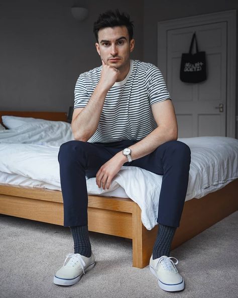 Stripey t-shirt, navy trousers and Vans authentic make the perfect summer outfit for men Vans Outfit Men, Men In Socks, Cream Outfit, Navy Trousers, Vans Outfit, Outfit For Men, Awesome Outfits, Perfect Summer Outfit, Sneaker Style