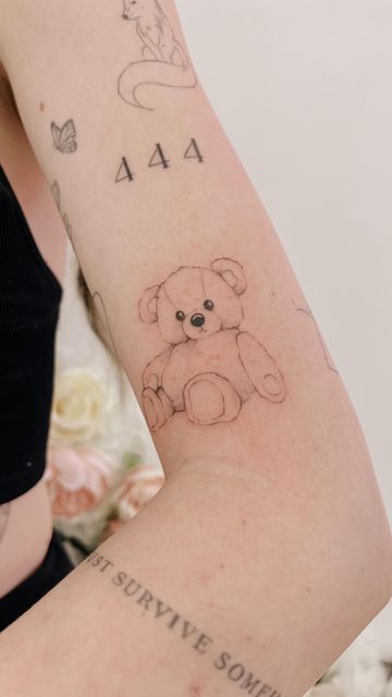 Tattoo Of Teddy Bear, Fineline Bear Tattoo, Stuffed Bear Tattoo, Tiny Bear Tattoo, Dainty Tattoo Sleeve, Teddy Bear Tattoo Designs, Cute Bear Tattoo, Teddy Tattoo, Teddy Bear Tattoo