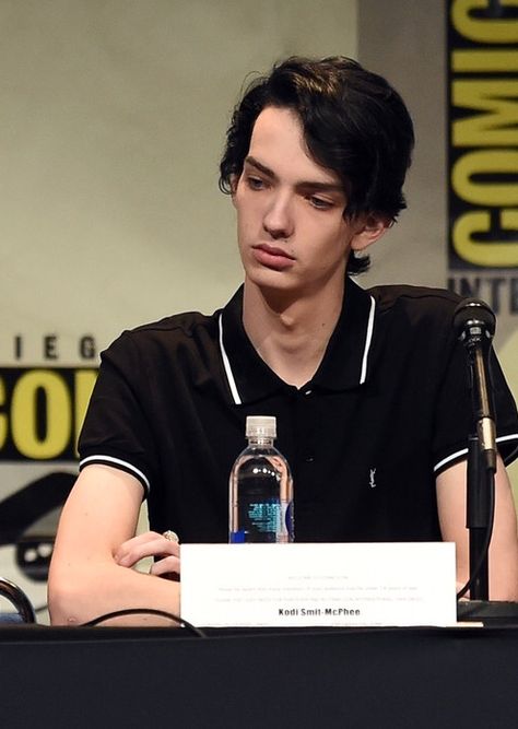 Kodi Smit-McPhee Xmen Cast, Kodi Smit Mcphee, Eddie Red, Kurt Wagner, Dawn Of The Planet, X Men Evolution, Australian Actors, Gender Envy, Planet Of The Apes