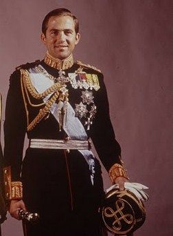 King Constantine II of Greece | by Greek Royalist King Constantine Ii Of Greece, Constantine Ii Of Greece, Royal Aesthetic, World Geography, Flickr Photos, Royal Families, Wall Street, Favorite Person, Royal Family