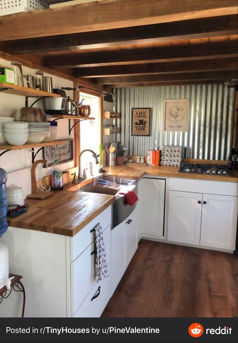 Chic Tiny House, Tiny Cabin Kitchen, Small Cabin Kitchens, Shed House Interior, Small Cabin Interiors, Rustic Tiny House, Wallpaper Kitchen, Morning Sunlight, Shed Home