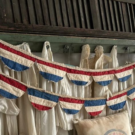 Christina Wade on Instagram: "I wish I had an infinite amount of that red, white, and blue quilt to make a million of these buntings!! BUT I only had enough for 4 😭😭. I’ll have SO much stuff for this Sunday’s restock! Website restocks every Sunday at 7 PM ET. Link in my bio or www.thehalseyhomestead.com. 

#vintagequilts #vintagequilt #antiquetextile #antiquetextiles #antiquequilts #sewingprojects #sewingwithlove #vintagefarmhousedecor #mycountryhome" White And Blue Quilt, Found Cottage, Blue Bunting, Cottage Market, 4th Of July Crafts, Blue Quilt, Vintage Farmhouse Decor, Antique Quilts, July Crafts