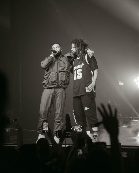 Drake And J Cole Wallpaper, J Cole Drake, J Cole Concert, Drake Live, J Cole And Drake, Drake J Cole, Jermaine Cole, Drake Concert, Savage Wallpapers