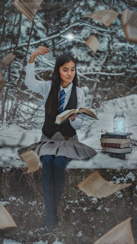 Ravenclaw Photoshoot, Hogwarts Photoshoot, Wizard Photoshoot, Harry Potter Photoshoot Ideas, Hogwarts Photos, Fantasy Photoshoot Ideas, Harry Potter Dark Academia, Harry Potter Photoshoot, Harry Potter Photography