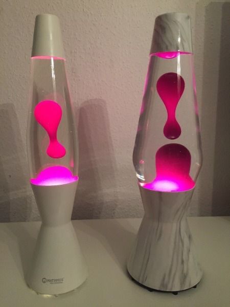 Bratz Bedroom Aesthetic, Lave Lamp, Room Decor Y2k, 2014 Vibes, Girl Apartment Decor, Lava Lamps, Future Apartment Decor, Pinterest Room Decor, Cute Bedroom Decor