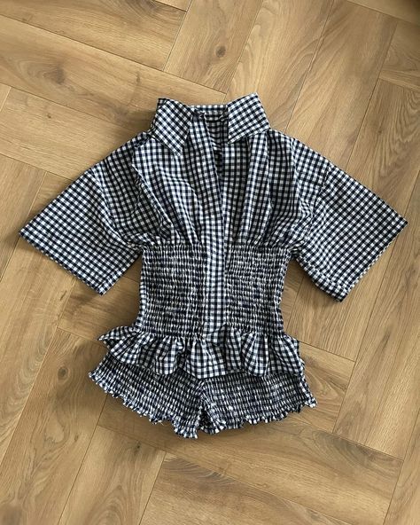 Aries Style, Navy Gingham, Polycotton Fabric, Fashion Project, Lookbook Outfits, Sewing Inspiration, Birthday Outfit, Diy Clothes, Autumn Winter Fashion