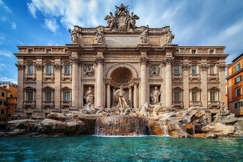 Fontana di Trevi, Italy Fountain In Rome, Instagram Rome, The Trevi Fountain, Greek Temple, Italy Landscape, Msc Cruises, The Statue Of Liberty, Trevi Fountain, Eternal Beauty