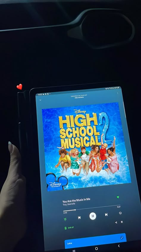 High School Playlist Covers, Hsm 2 Aesthetic, High School Musical Aesthetic, Highschool Musical, Zac And Vanessa, High School Musical 2, Great Films, High School Musical, Disney Films