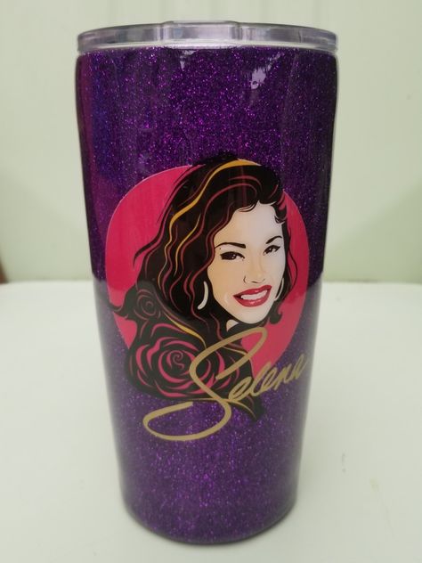 20oz. Yeti Purple glitter Selena Tumbler Cup, Selena Tumbler, Selena Purple Outfit, Selena Quintanilla Birthday, Diy Wine Glasses, Cup Decorating, Selena Quintanilla Perez, Glitter Tumblers, Custom Tumbler Cups