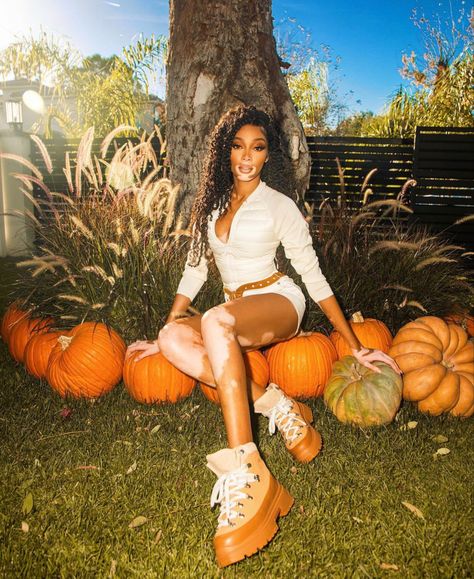 Pumpkin Patch Black Women, Black Goddesses, Tis Autumn, Pumpkin Patch Photoshoot, Fall Shoot, Winnie Harlow, Black Goddess, Coily Hair, Fall Photoshoot