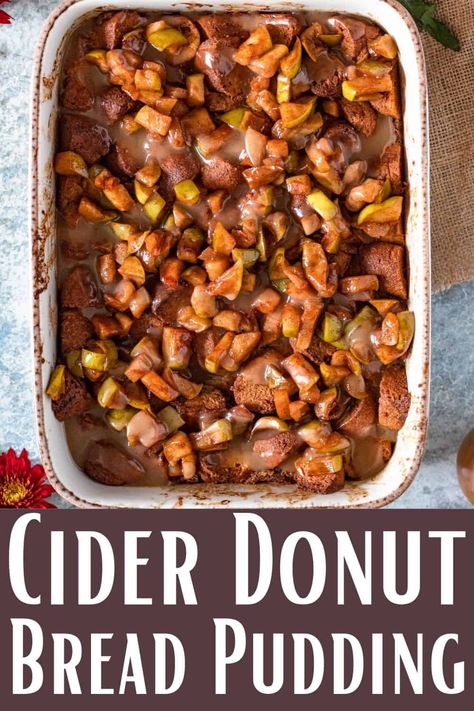 Have any leftover cider donuts from your trip to the cider mill? Try making this Easy Apple Cider Donut Bread Pudding topped with vanilla sauce and an apple compote. Apple Compote Recipe, Donut Bread Pudding, Donut Bread, Cider Donuts Recipe, Apple Compote, Leftover Apples, Cider Mill, Donut Dessert, Vanilla Sauce