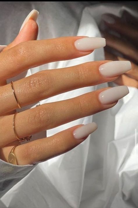 Simple Nail Extensions, Creamy Nails, Simple Elegant Nails, Colors For 2024, Ideas Uñas, Classy Acrylic, White Coffin Nails, Special Nails, Nude Nail Designs