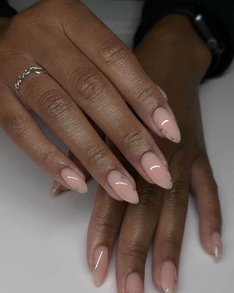 Sparkles ✨ #structuredmanicure 🥰✨ Nail Inspo Black Women, Feminine Fatale, Almond Tips, Drippy Nails, Nails 2025, Winter Wedding Color Palette, Cornrows Braids For Black Women, Wine Nails, Acrylic Toes