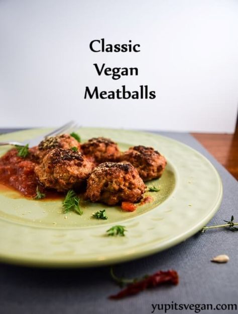 Seitan Meals, Vegetarian Staples, Seitan Meatballs, Recipe With Chickpeas, Vegan Meatballs Recipe, Vegetarian Burgers, Meatless Meatballs, Vegan Meatballs, Vegan Meat