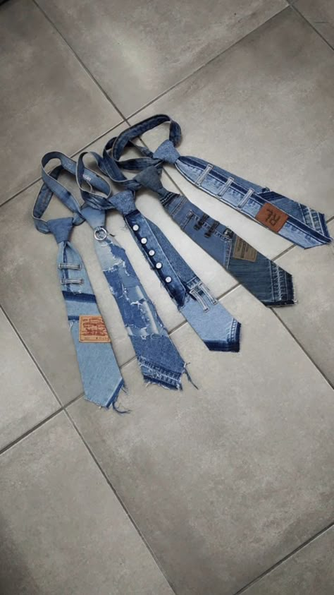 Tie Up Jeans, Cool Denim Jeans, Recycled Textiles Fashion, Jeans Over Dress, Upcycled Jeans Ideas, How To Style A Tie, Jean Diy Upcycle, Upcycle Clothes Jeans, Diy With Jeans