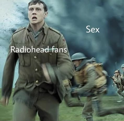 Too Much Radio Not Enough Head, Weezer Cursed, Radiohead Aesthetic, Radio Head, Thom Yorke, Music Taste, Band Memes, Weezer, 웃긴 사진