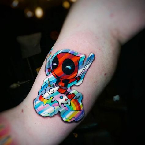 Deadpool Tattoo, Rare Tattoos, Tattoo Pictures, Incredible Tattoos, Tatuaje A Color, Make Tattoo, Cartoon Tattoos, Tattoo Design Drawings, Creative Tattoos