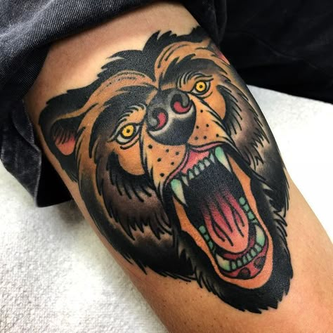 Traditional Bear Tattoo, Grizzly Bear Tattoos, Traditional Tattoo Reference, Super Mad, Traditional Tattoo Man, Bear Tattoo Designs, Traditional Tattoo Old School, Traditional Tattoo Inspiration, Swedish Summer