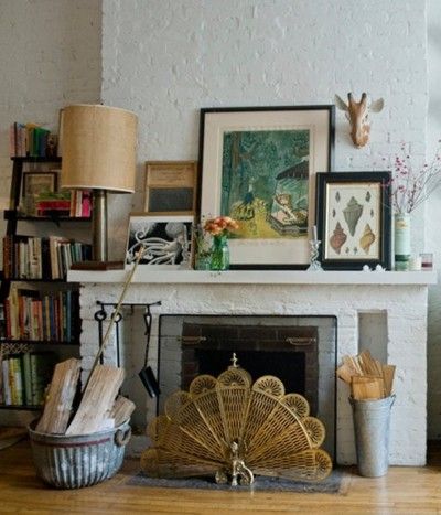 Fireplace Styling, Mantle Styling, Fireplace Mantle Decor, Fireplace Art, The Mantle, Faux Fireplace, Corner Fireplace, Kitchen Fireplace, Fireplace Remodel