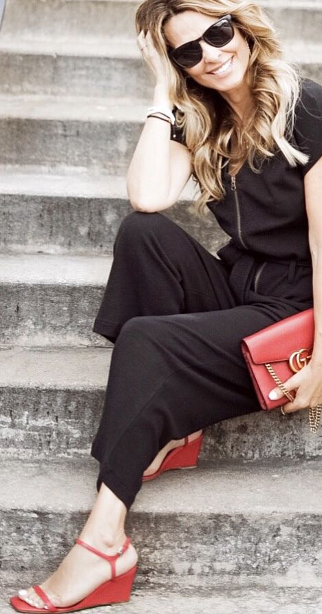 Red Wedges Outfit, Wedge Outfit, Red Wedge Sandals, Red Shoes, Black Jumpsuit, Lifestyle Blogger, Gucci Bag, Wedge Sandals, Chic Outfits