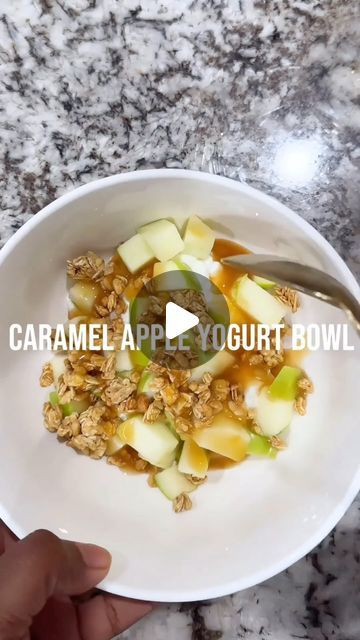 BLACK FOODIE FINDER ® on Instagram: "#FoodieHack The Perfect Snack 🍏😋⁣
⁣
Your choice of yogurt ⁣
Green apples ⁣
Granola⁣
Caramel ⁣
⁣
If you want to spice it up add mix nuts or even cheesecake bites. 🤤⁣
⁣
(via @lysajae )⁣
⁣
⁣
#BlackFoodieFinder⁣
⁣
—————————————————————⁣
𝗙𝗼𝗹𝗹𝗼𝘄 @𝗯𝗹𝗮𝗰𝗸𝗳𝗼𝗼𝗱𝗶𝗲𝗳𝗶𝗻𝗱𝗲𝗿 & 𝗱𝗼𝘄𝗻𝗹𝗼𝗮𝗱 𝗼𝘂𝗿 𝗮𝗽𝗽 𝗳𝗼𝗿 𝗯𝗹𝗮𝗰𝗸 𝗲𝗮𝘁𝗲𝗿𝘆, 𝗰𝗵𝗲𝗳𝘀, 𝗿𝗲𝗰𝗶𝗽𝗲𝘀 & 𝗺𝗼𝗿𝗲. ⁣#𝗕𝗙𝗙📍⁣
—————————————————————⁣
𝘍𝘰𝘳 𝘧𝘦𝘢𝘵𝘶𝘳𝘦𝘥 𝘴𝘶𝘣𝘮𝘪𝘴𝘴𝘪𝘰𝘯𝘴 & 𝘭𝘪𝘴𝘵𝘪𝘯𝘨, 𝘱𝘭𝘦𝘢𝘴𝘦 𝘴𝘦𝘦 𝘰𝘶𝘳 𝘸𝘦𝘣𝘴𝘪𝘵𝘦.⁣
===============================⁣
𝘍𝘪𝘯𝘥 𝘤𝘩𝘦𝘧𝘴 𝘧𝘰𝘳 𝘩𝘪𝘳𝘦 𝘢𝘵 𝘽𝙡𝙖𝙘𝙠𝘾𝙝𝙚𝙛.𝙘𝙤𝙢⁣
===============================⁣
⁣
⁣
⁣
⁣
⁣
⁣
⁣
⁣
⁣
⁣
(#blackfoodie #blackfoodies #everybodyeats #snack #caramelapple #yogurtbowl Chefs Recipes, Green Apples, Yogurt Bowl, Spice It Up, Cheesecake Bites, Mixed Nuts, Snacks Recipes, Healthy Sweets, Dessert Ideas