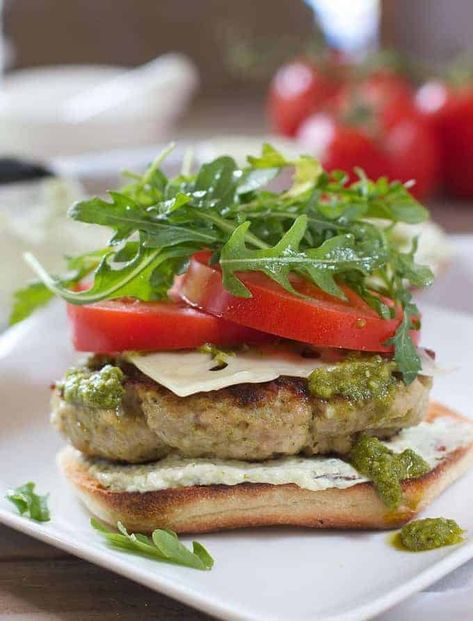 Ground Chicken Pesto, Pesto Burger, Pesto Burgers, Chili Lime Chicken Burgers, Ground Chicken Burgers, Chili Lime Chicken, Chicken Burgers Recipe, Healthy Burger, Chicken Pesto