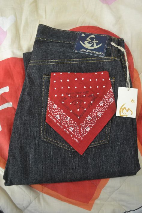 The Hanky Code, jeans sold with a red handkerchief attached as a representation of the hanky code adopted into the mainstream, c. 2012. Retrieved from Denim Artisan. Hanky Code, Red Handkerchief, Bandana Style, Bandana Styles, Body Pose Drawing, Patched Jeans, Body Poses, Indigo Blue, Bandanas