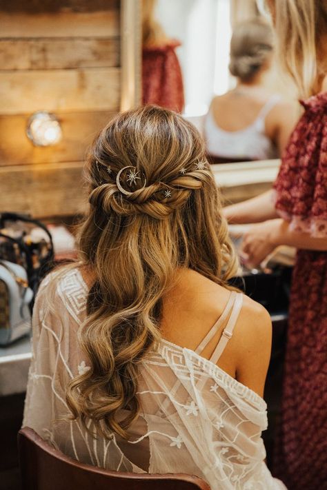 Tythe Barn Wedding With Boho Decor and Alpacas - Rock My Wedding | Boho wedding hair half up, Boho bridal hair, Wedding hair inspiration Pampas Grass Floral Arrangements, Grass Floral Arrangements, Bridal Hair Half Up, Wedding Hair Half, Boho Wedding Hair, Celestial Wedding, Wedding Hairstyles Half Up Half Down, Wedding Hair Inspiration, Star Hair