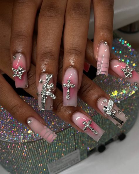 guns, crosses, stars give me it all and then some😩💗 Nails With Cross, Cross Nails, Girly Acrylic Nails, Short Nail Designs, Short Nails, Stylish Nails, Acrylic Nails, Give It To Me, Nail Designs