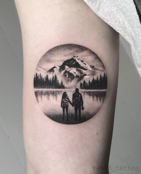 Tattoos Mountains, Layered Haircuts Short, Wilderness Tattoo, Tatuaje Cover Up, Adventure Tattoo, Sunset Tattoos, Circle Tattoos, Hiking Tattoo, Landscape Tattoo