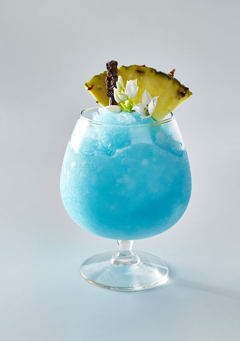 Blended Blue Hawaiian | Learn how to make Blended Blue Hawaiian . MyRecipes has 70,000+ tested recipes and videos to help you be a better cook Hawaiin Appetizers, Holiday Baking Thanksgiving, Blue Hawaiian Drink, Baking Thanksgiving, Thanksgiving Cranberry, Gingerbread Cookie Bars, Wine Slush, Cranberry Fluff, Hawaiian Drinks