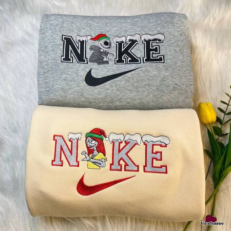 Christmas Nike, Jack Skellington And Sally, Golden State Warriors Basketball, Nike Embroidery, Stranger Things Merchandise, Harry Potter Merchandise, Mickey Christmas, Personalized Fathers Day Gifts, Star Wars Merchandise