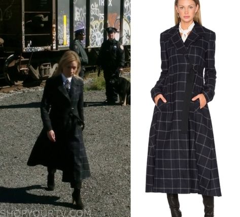 Elementary Outfits, Joan Watson Outfits, Watson Elementary, Joan Watson, Checkered Coat, Jonny Lee Miller, Zebra Print Skirt, Casual Boho Style, Checked Coat